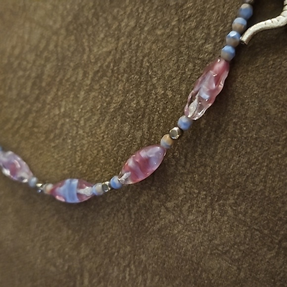 HANDMADE Cute Elephant Pendant Czech Glass Beaded Necklace Host Pick - Picture 4 of 6